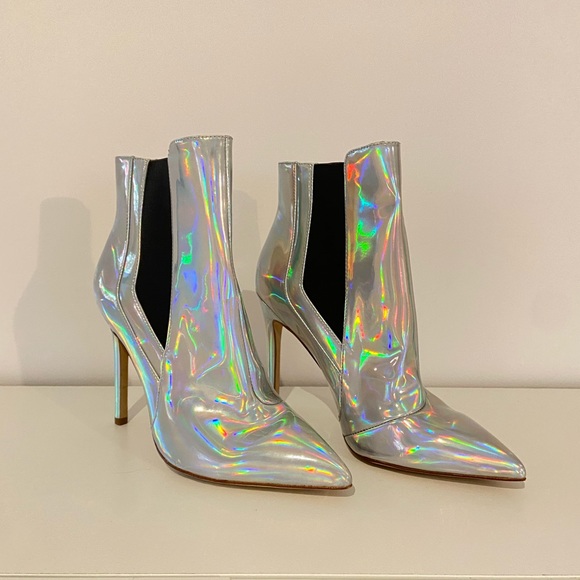 Iridescent Chelsea Heeled Bootie - Picture 1 of 5